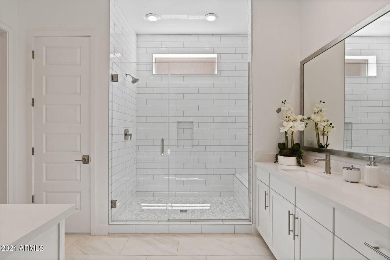 23484 N 76th Pl - Photo 4 of 46