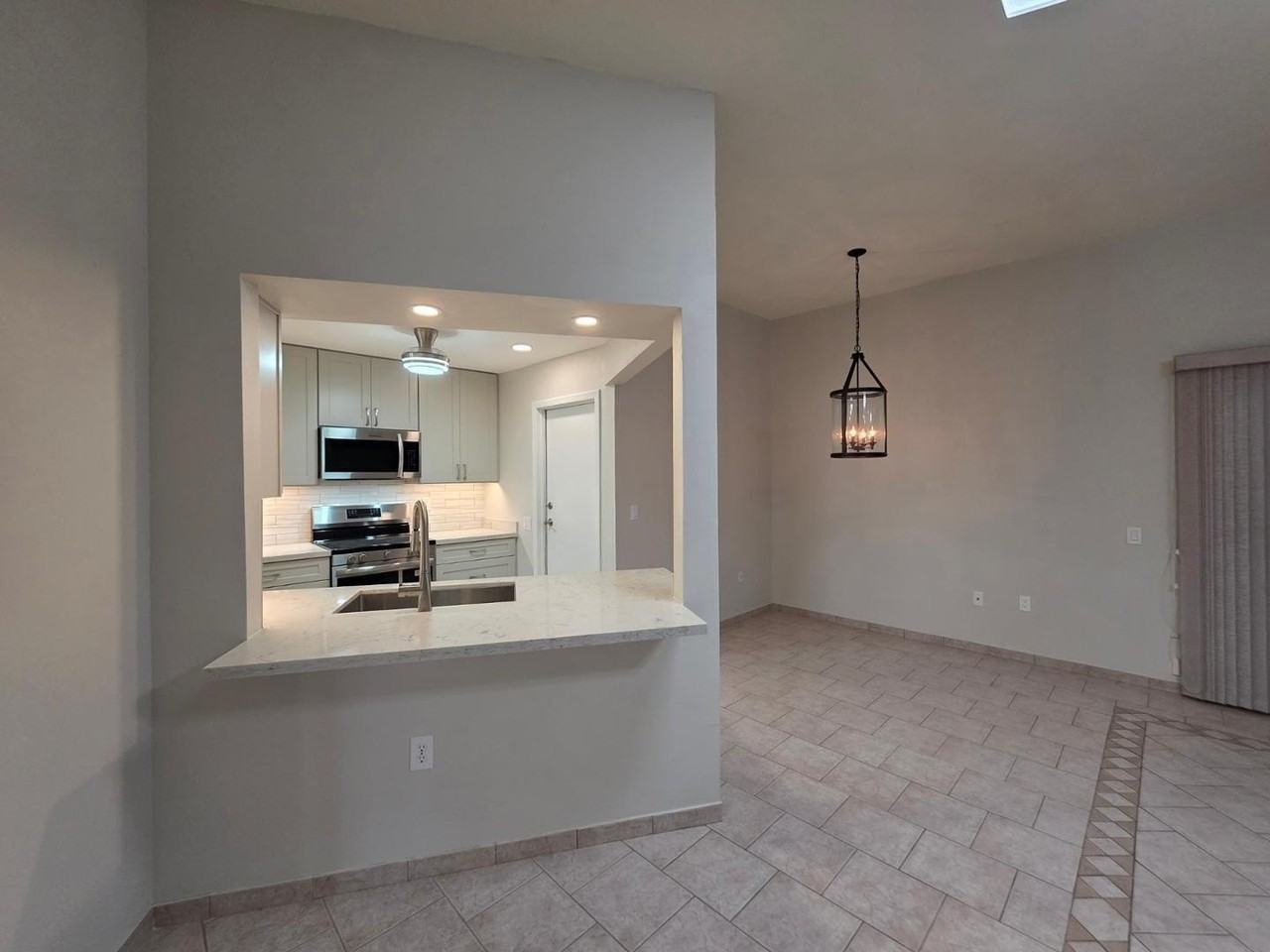 16863 N 103rd Ave - Photo 7 of 7