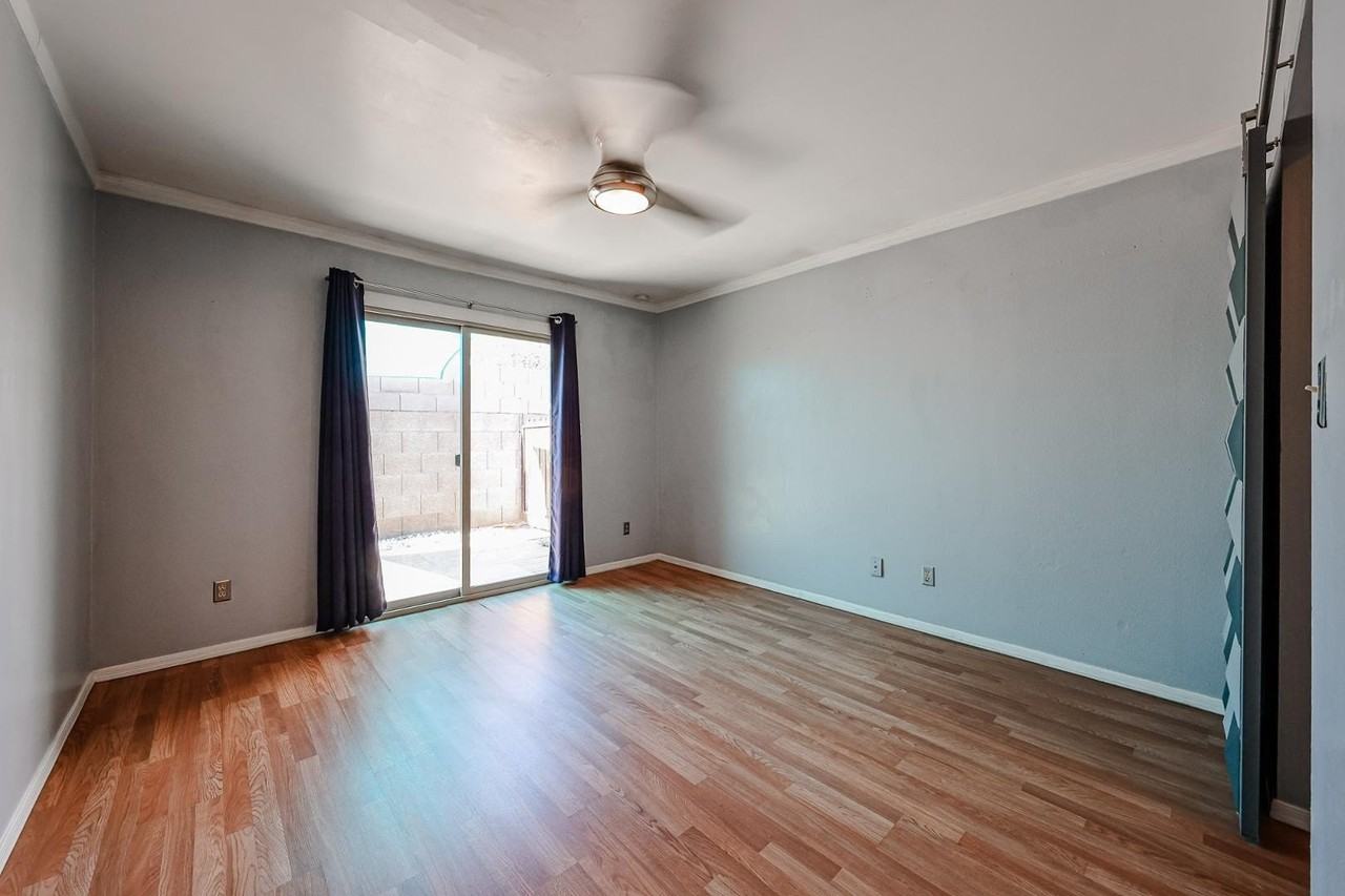 3135 N 38th St #5 - Photo 6 of 32