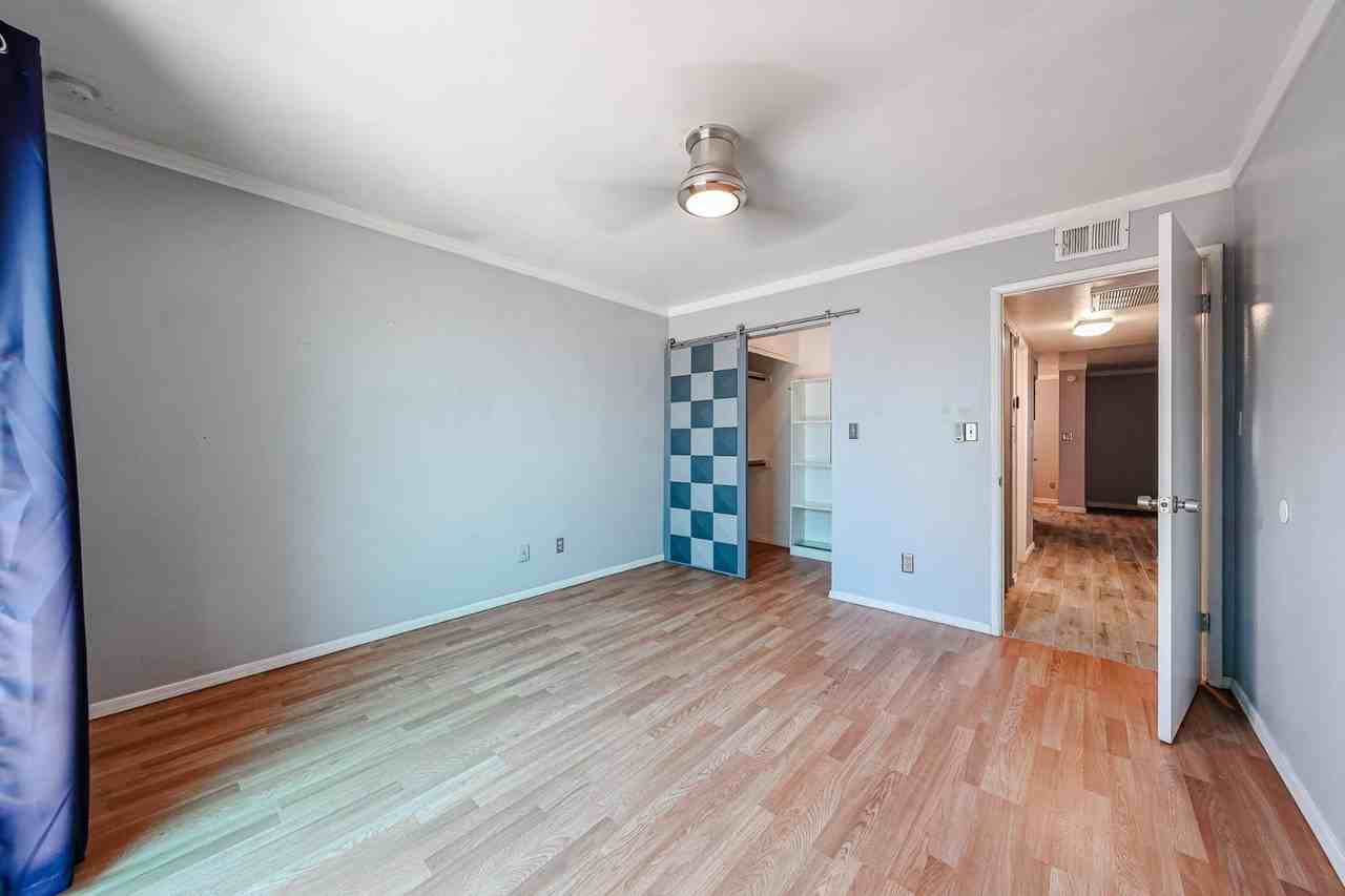 3135 N 38th St #5 - Photo 7 of 32