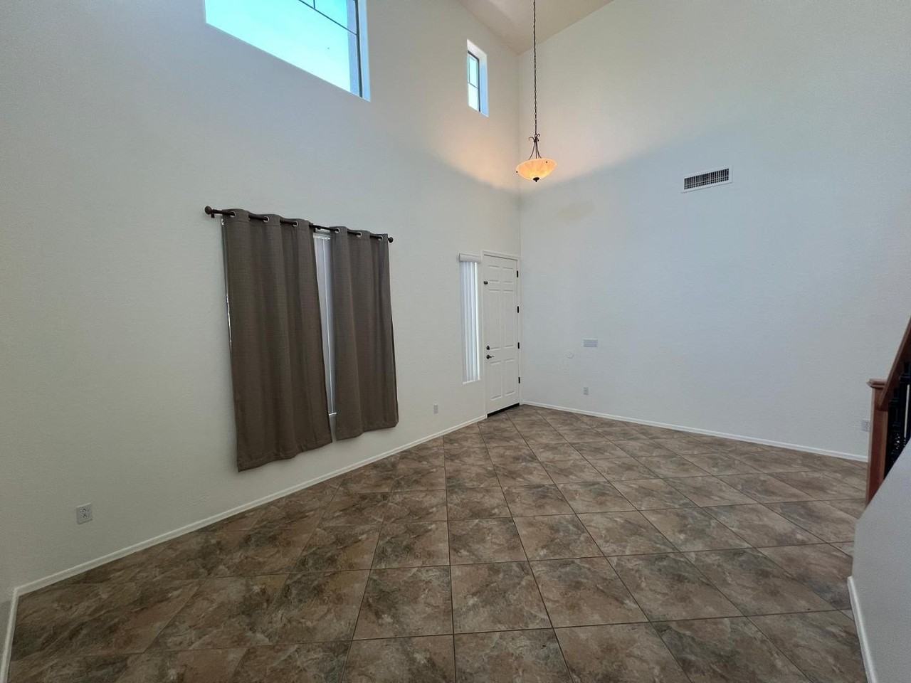 4131 E Cullumber Ct - Photo 5 of 37