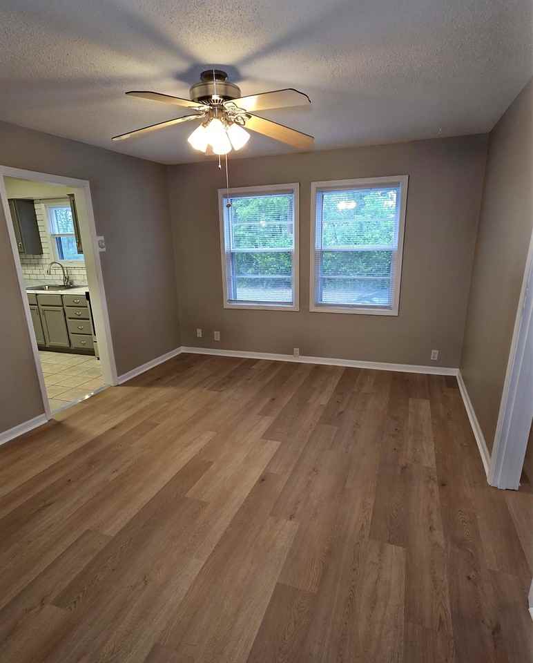 1141 Ne Chester Ave #2 - Photo 2 of 16