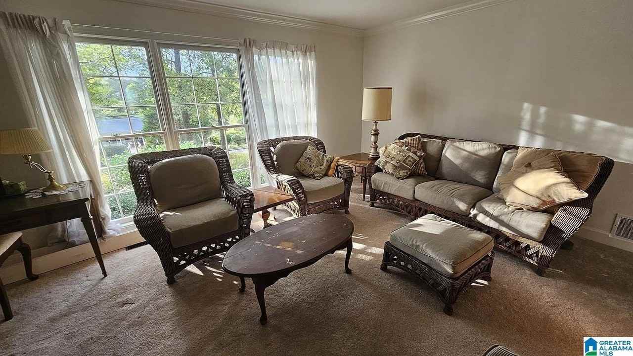 3000 Dolly Ridge Dr - Photo 5 of 13