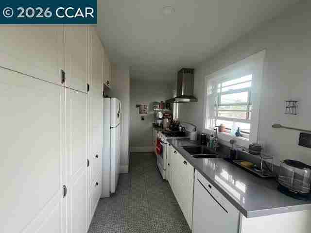 1325 Hopkins St - Photo 3 of 26