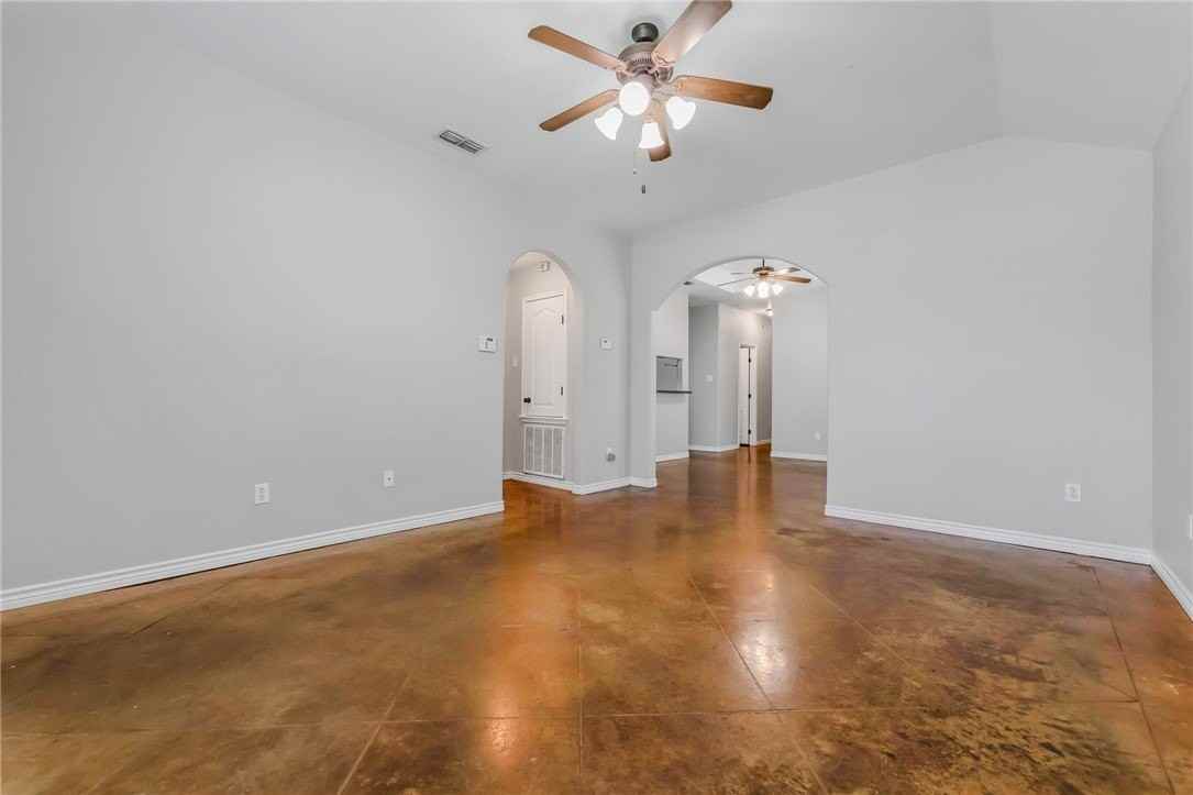 6637 Rhine Dr #B - Photo 2 of 23