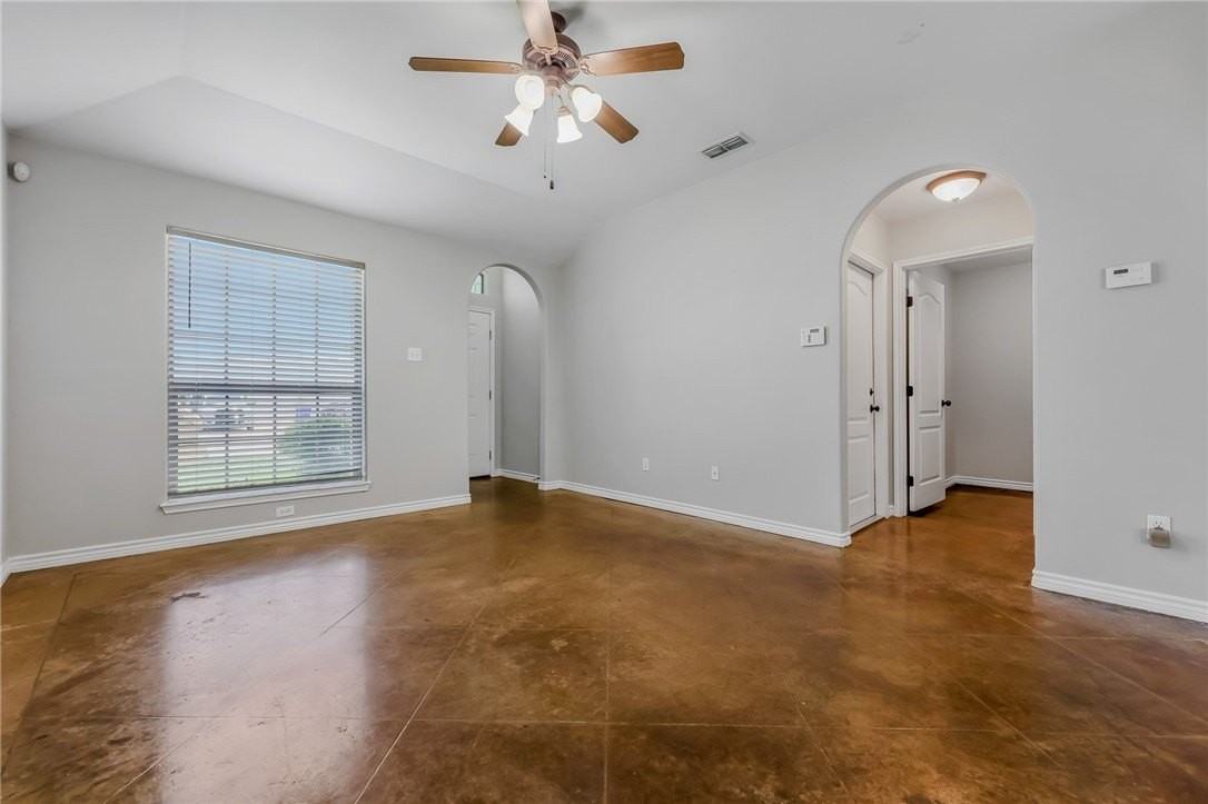 6637 Rhine Dr #B - Photo 5 of 23