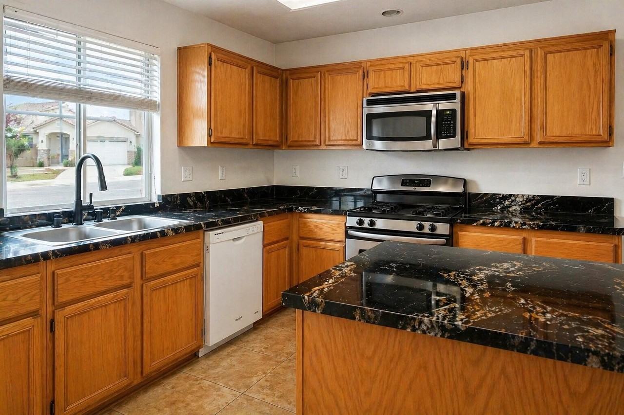 83125 Broadmoor Dr - Photo 7 of 10