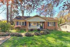 featured image of 1308 Mockingbird Ln