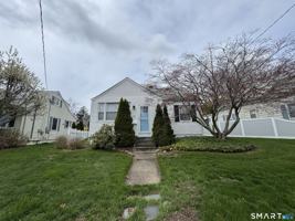 featured image of 42 Parkway S