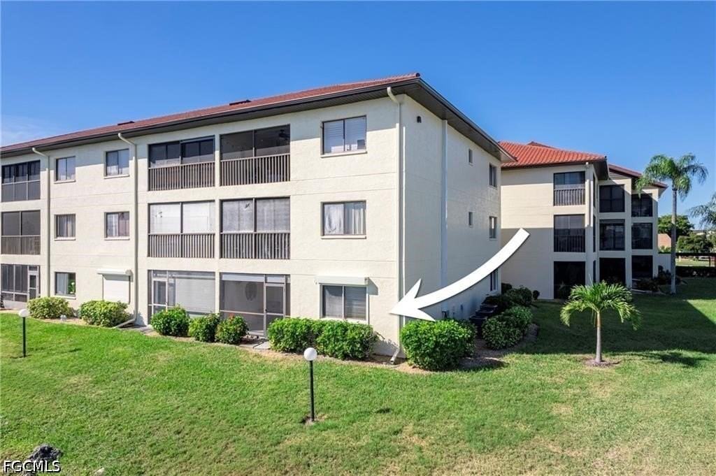 11170 Caravel Cir #104 - Photo 2 of 20