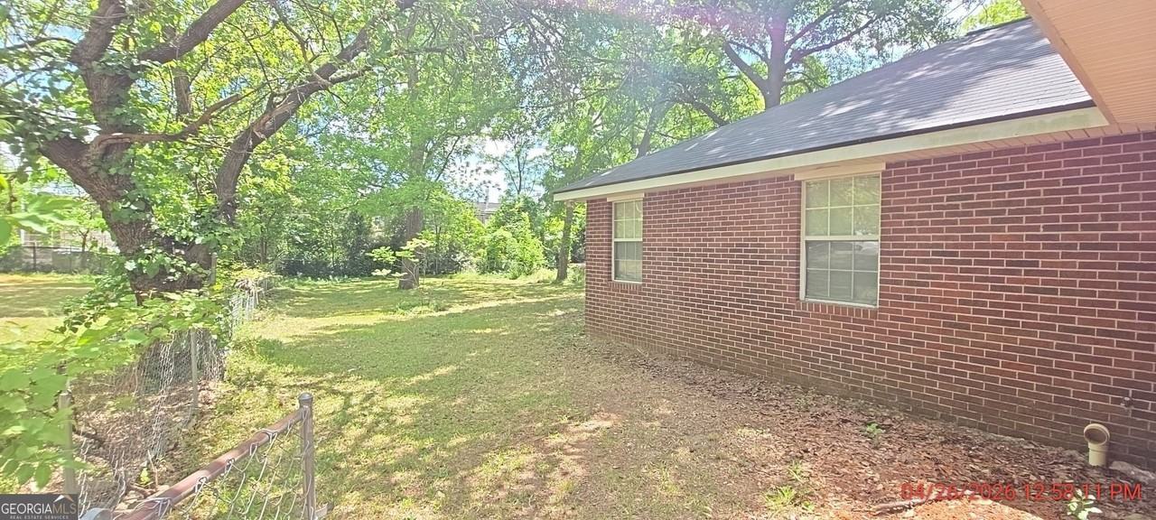 117 Old Griffin Rd - Photo 3 of 16