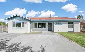 featured image of 10096 Ontario St