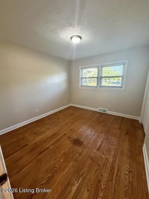 3213 Hikes Ln - Photo 7 of 19