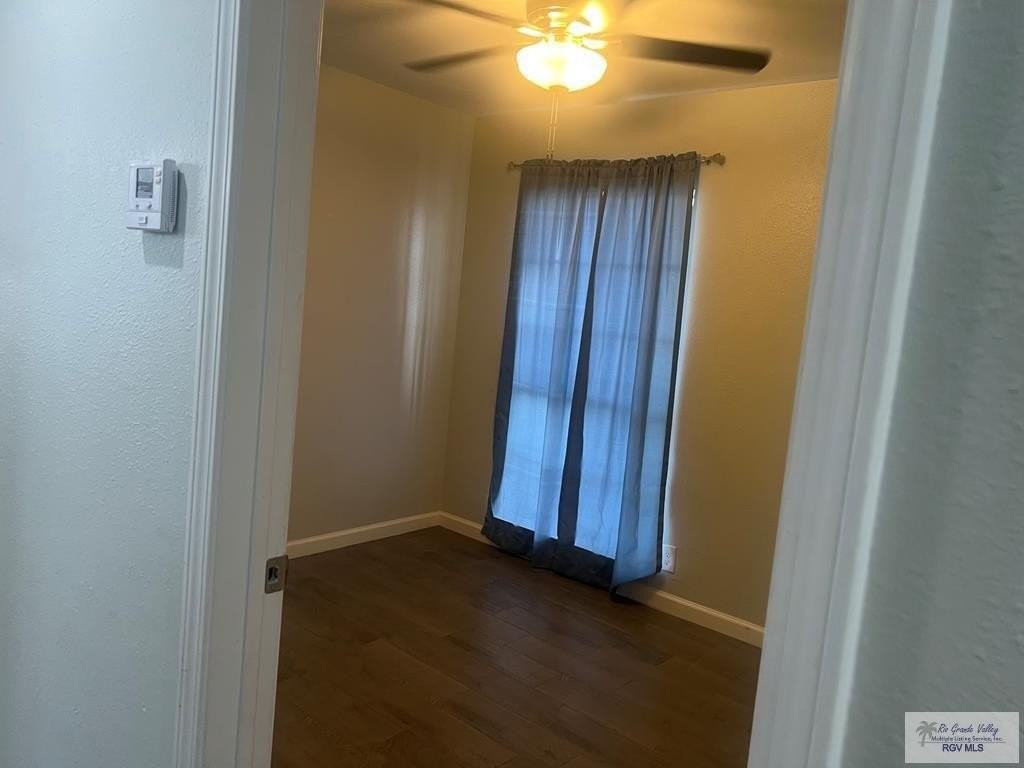 1919 Taxco Dr - Photo 6 of 9
