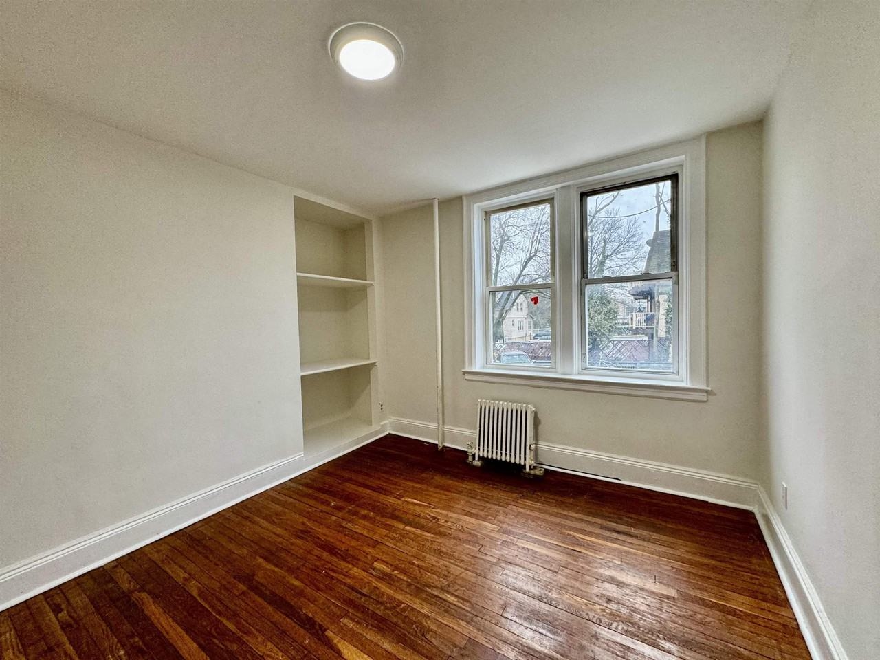 197 Lafayette Pl #C3 - Photo 4 of 21