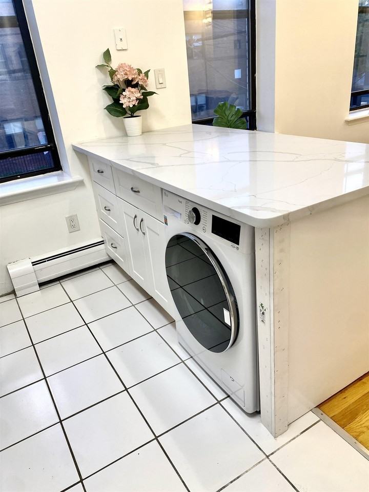 88 South St #3 - Photo 5 of 15