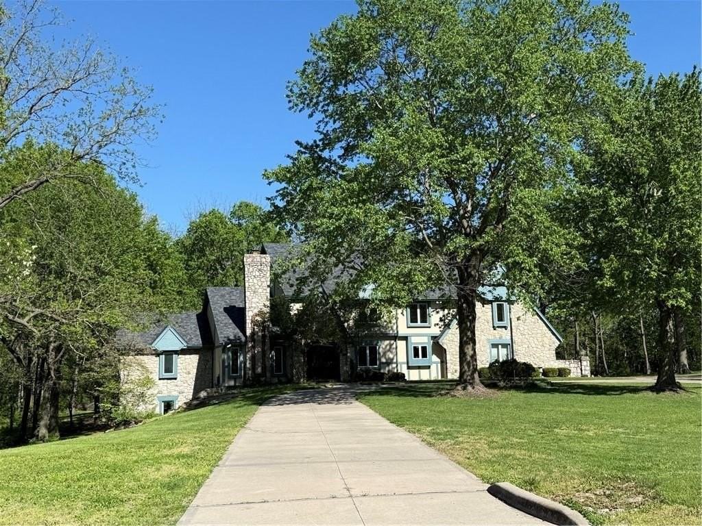 6807 Cedar Bnd - Photo 2 of 46