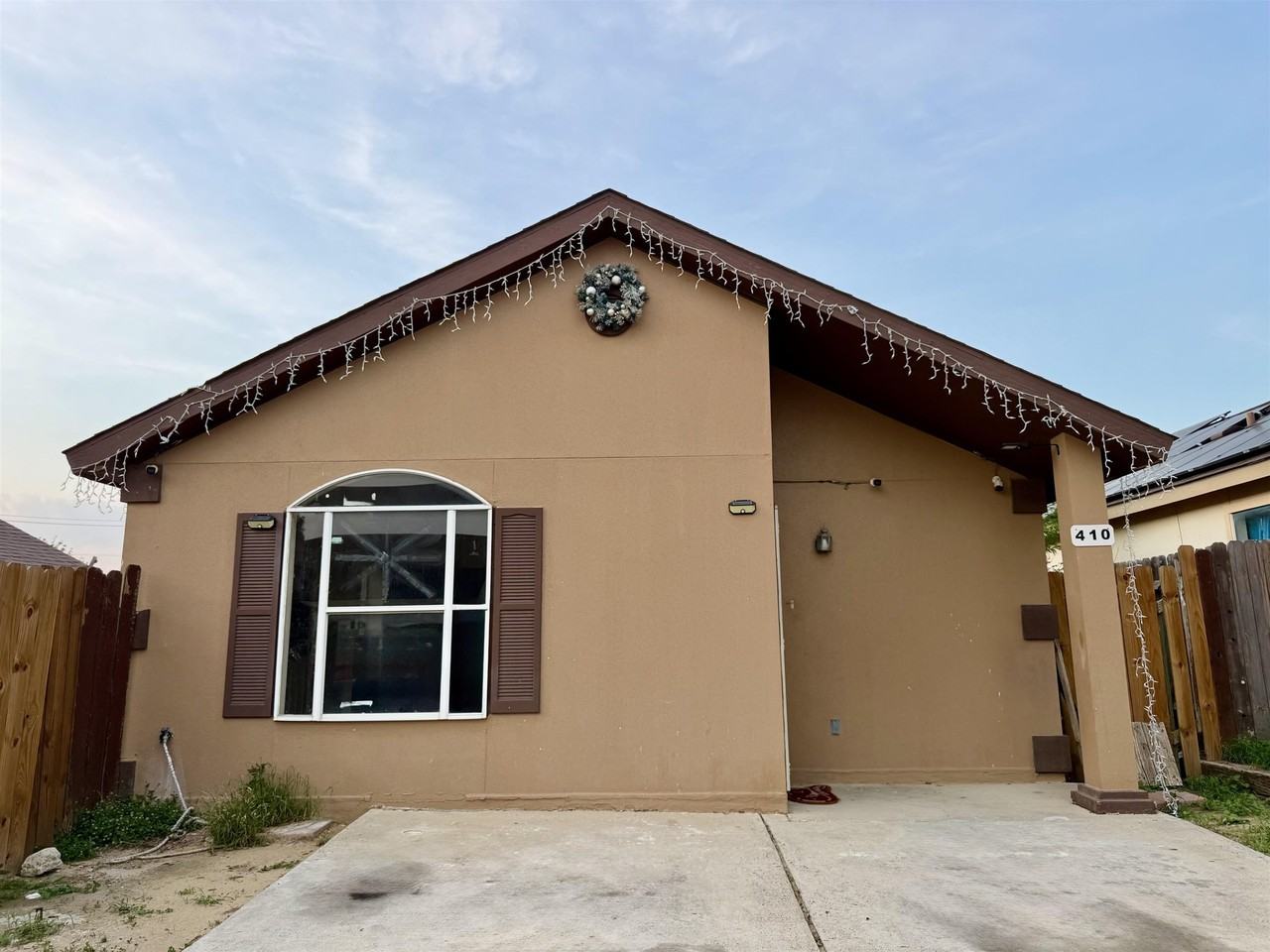 410 Gage Loop - Photo 2 of 10