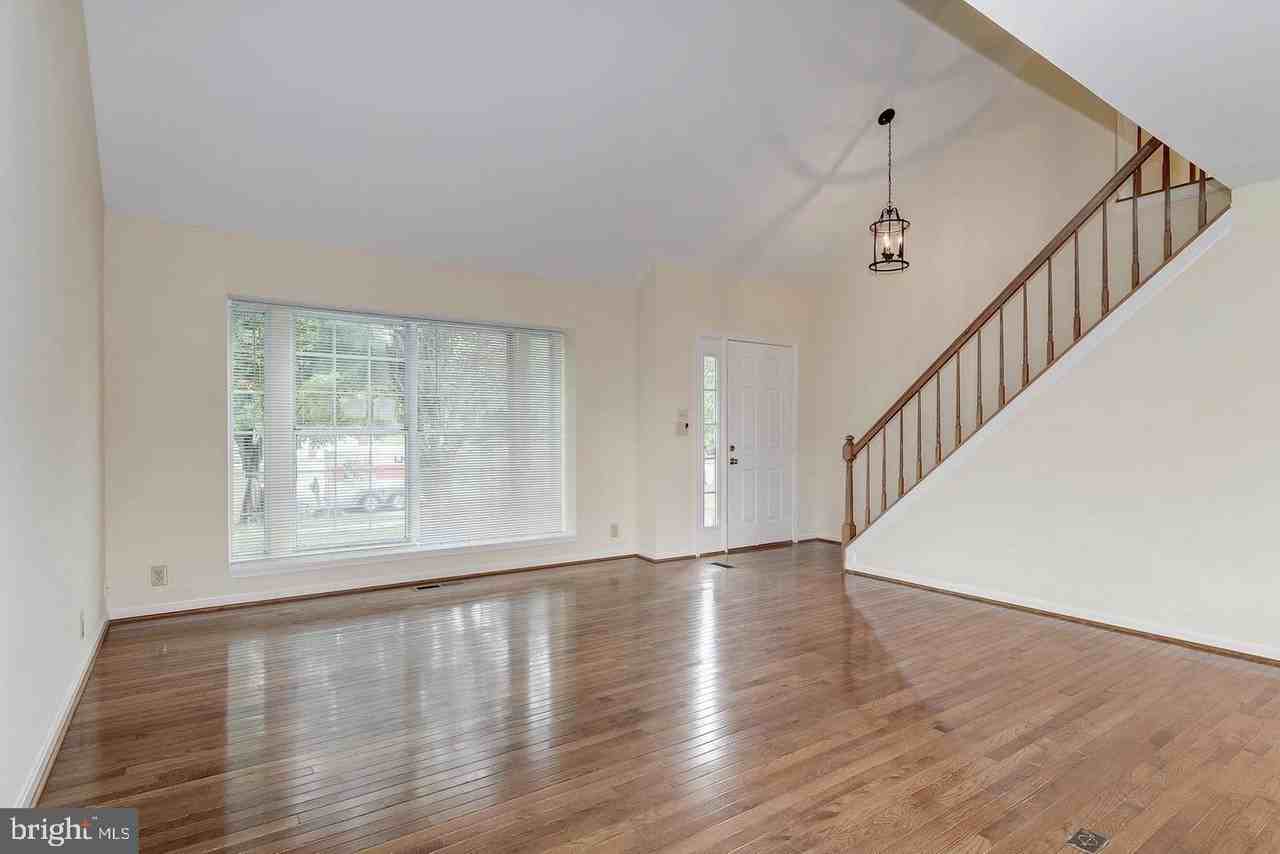 13249 Trebleclef Ln - Photo 5 of 38