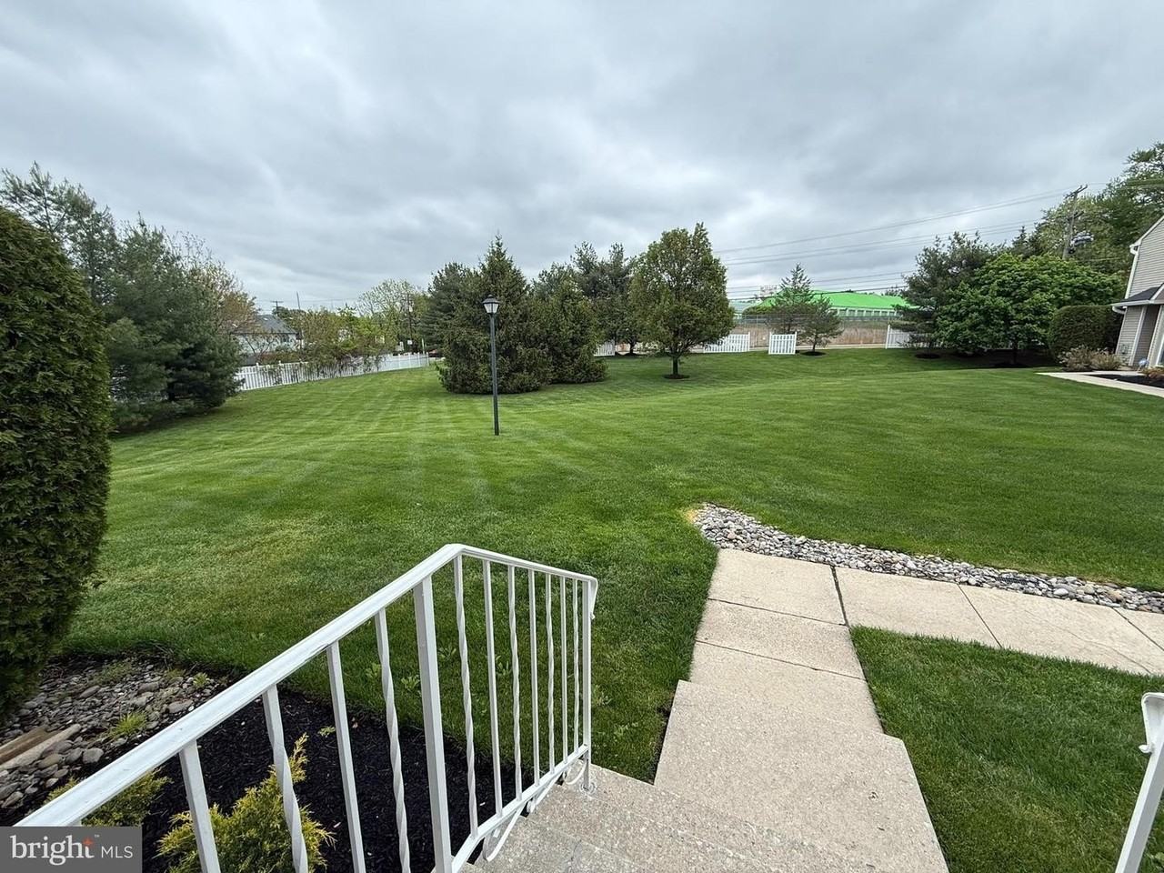 2605 Gramercy Way - Photo 4 of 44