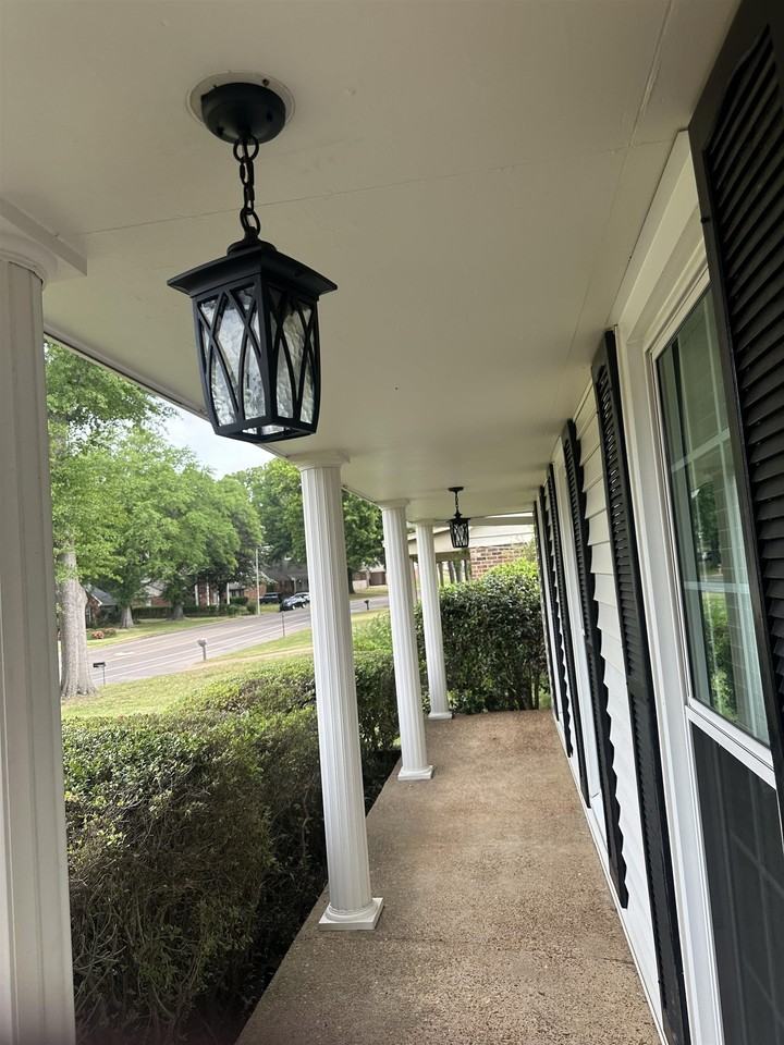 2148 Riverdale Rd - Photo 3 of 22