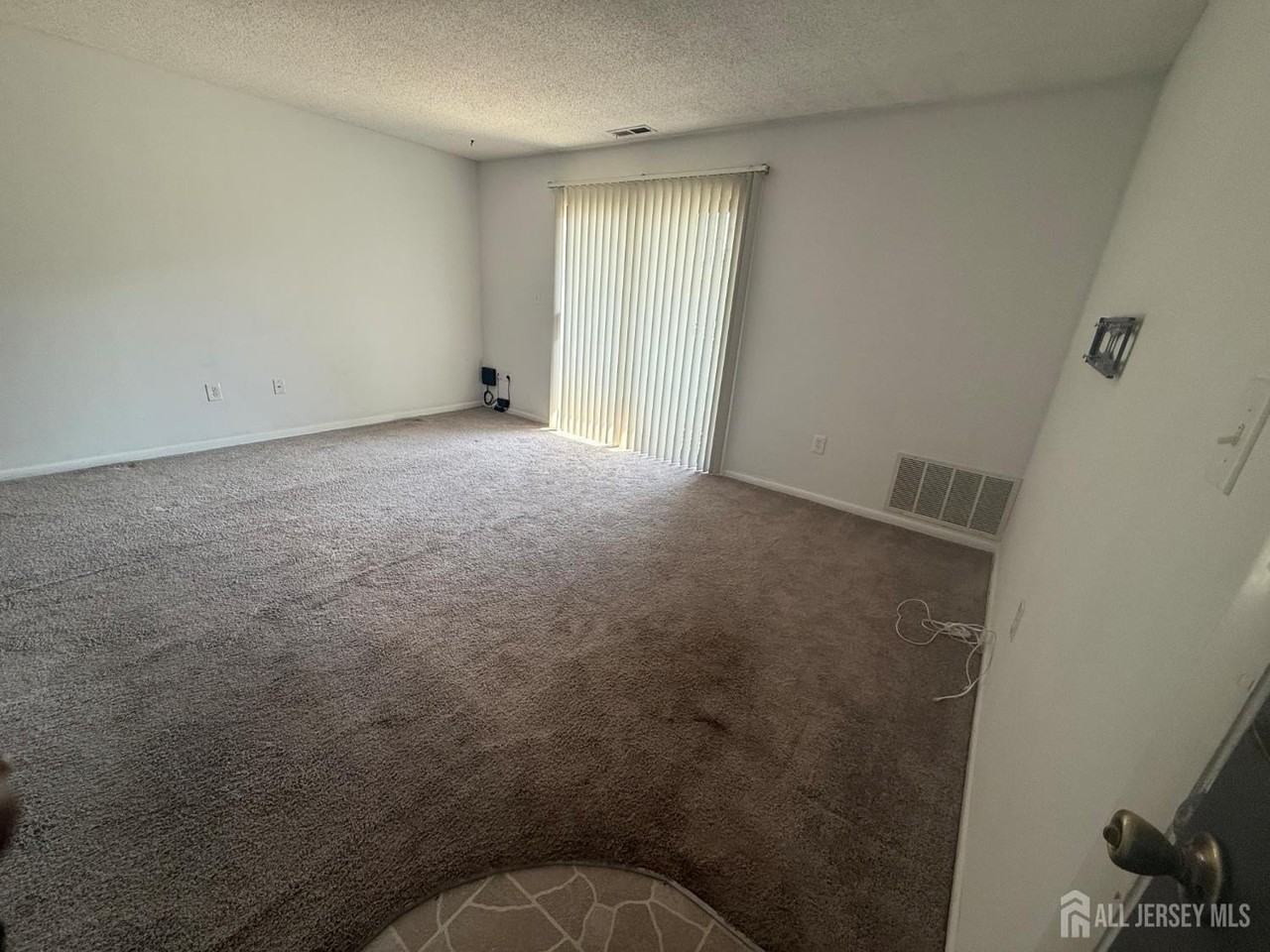 1908 Ravens Crest Dr - Photo 3 of 16