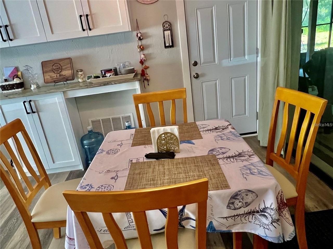 32 Black Bear Ln - Photo 7 of 15