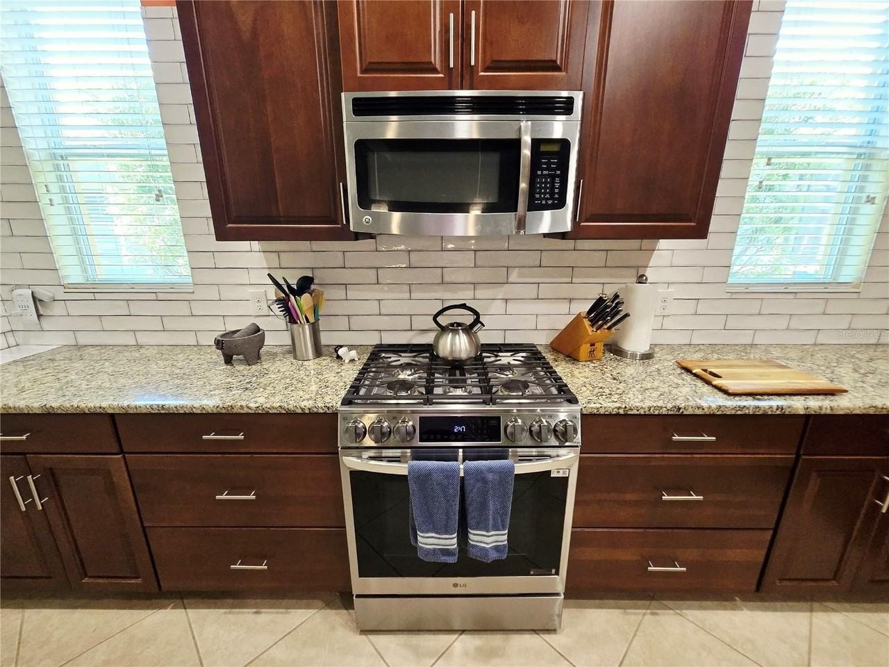 1358 Still River Dr - Photo 7 of 32