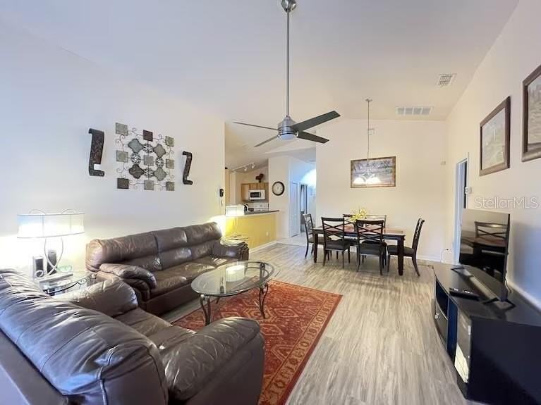 136 Starbird Ct - Photo 3 of 19