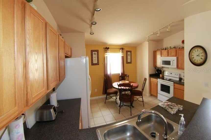 136 Starbird Ct - Photo 6 of 19