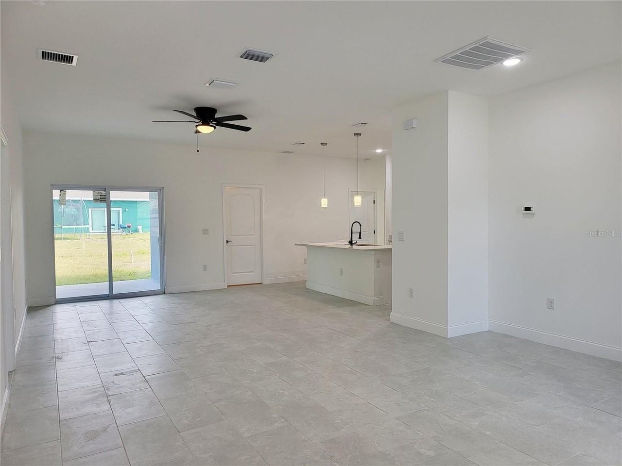 415 Tonklin Rd Sw - Photo 2 of 8