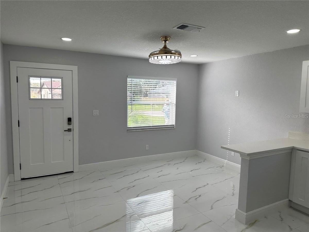 7813 Lakeshore Dr #A - Photo 4 of 10