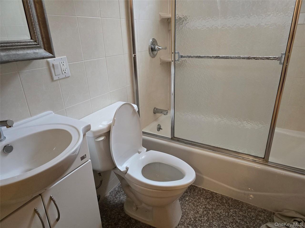 14730 Cherry Ave #1 - Photo 2 of 4