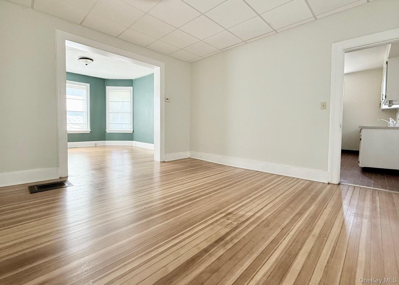 505 Prospect Ave - Photo 5 of 31