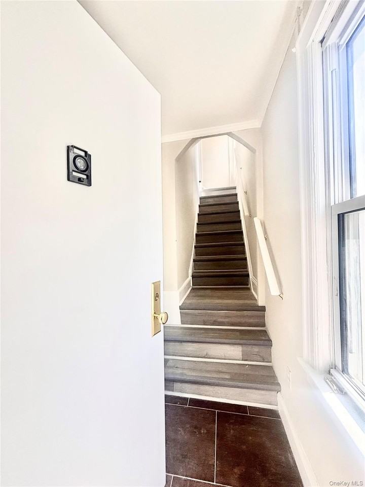 66 Kenmore Rd - Photo 3 of 14