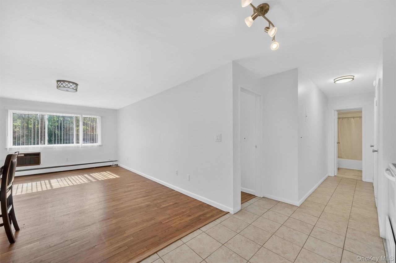 810 Blooming Grove Tpke #60 - Photo 2 of 11