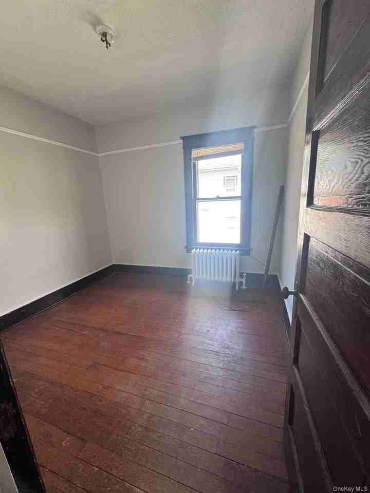 106 South Ave - Photo 6 of 12