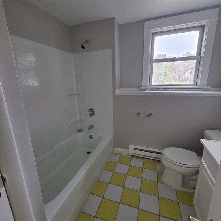 81 Crane Ave S #1 - Photo 5 of 11