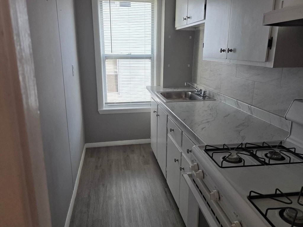 107 Palmer St #1 - Photo 2 of 7