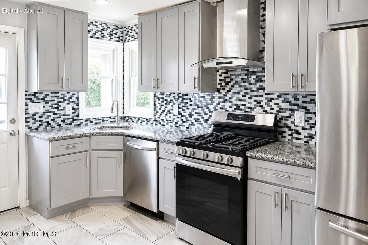 145 Main St - Photo 2 of 7