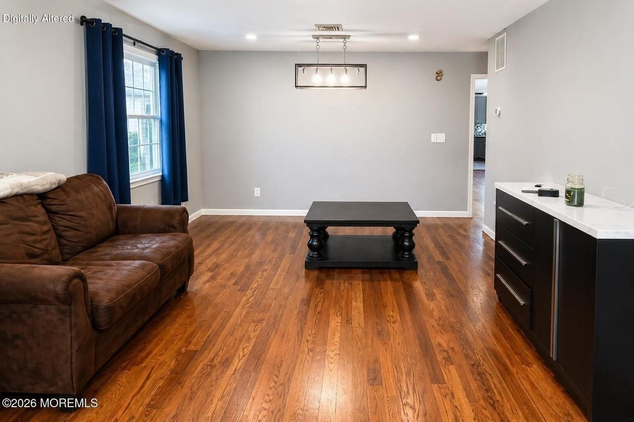 145 Main St - Photo 4 of 7