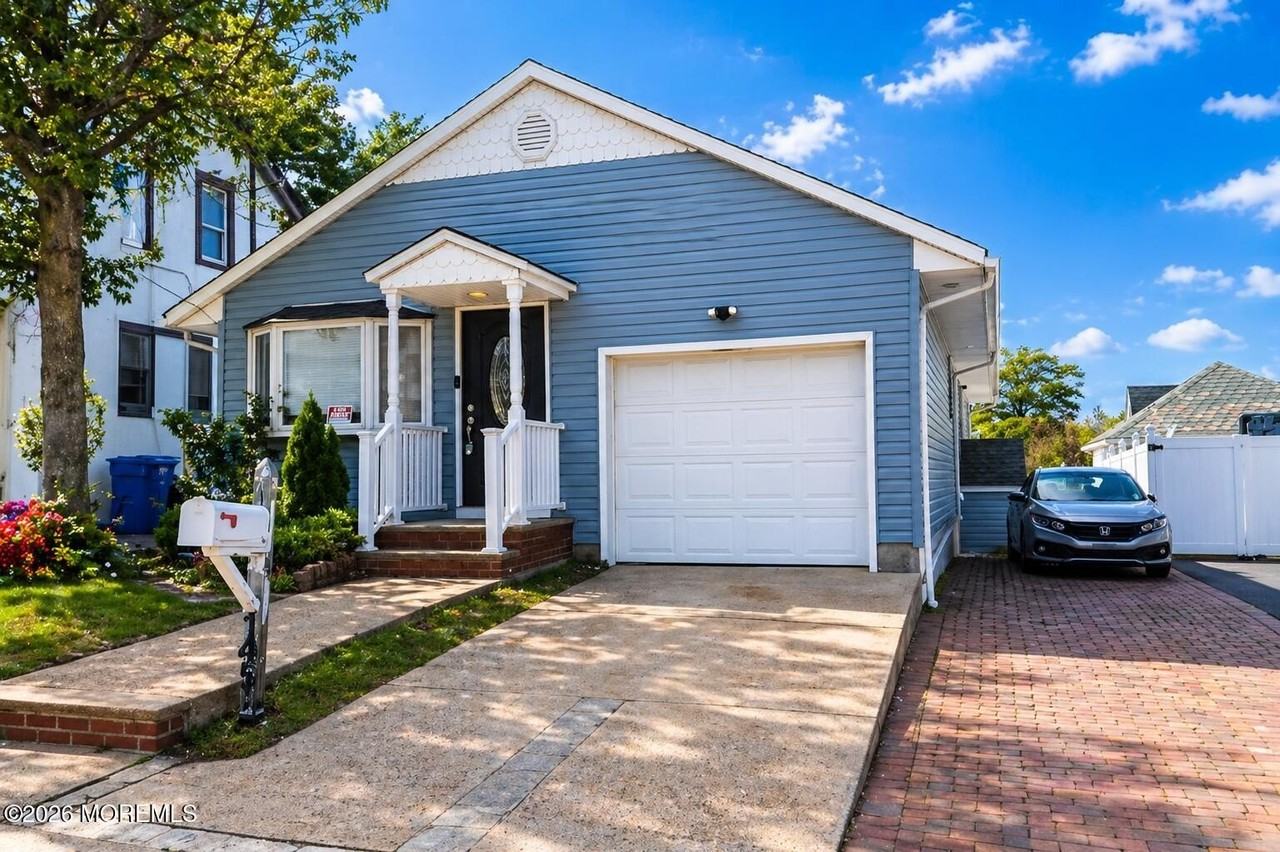 145 Main St - Photo 6 of 7