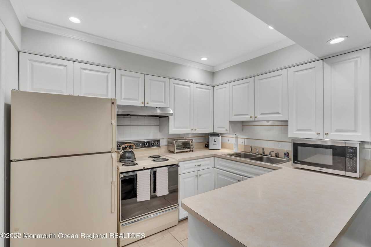 54 Linden Ct - Photo 5 of 24