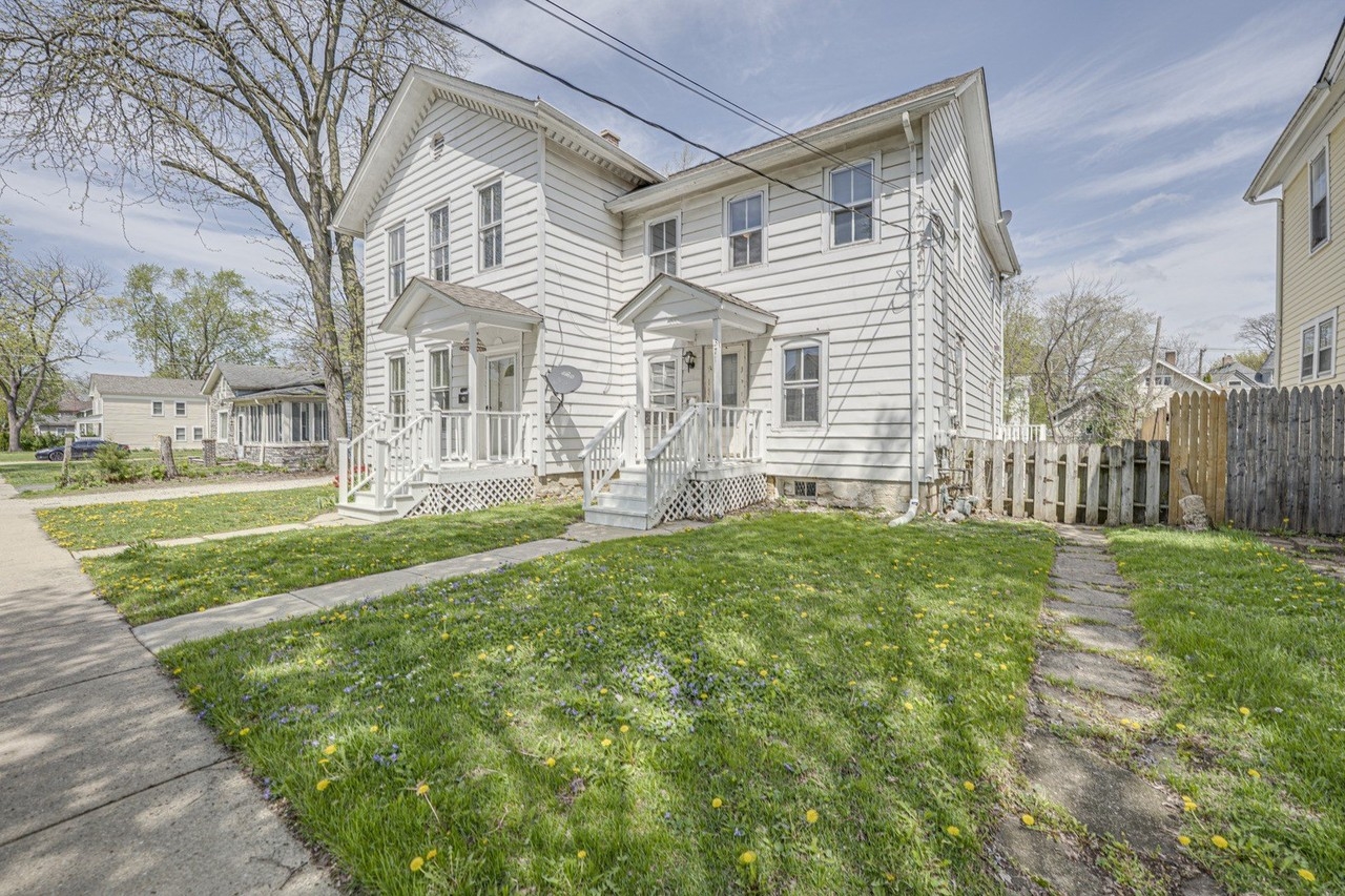 373 Cedar St #373 - Photo 4 of 30