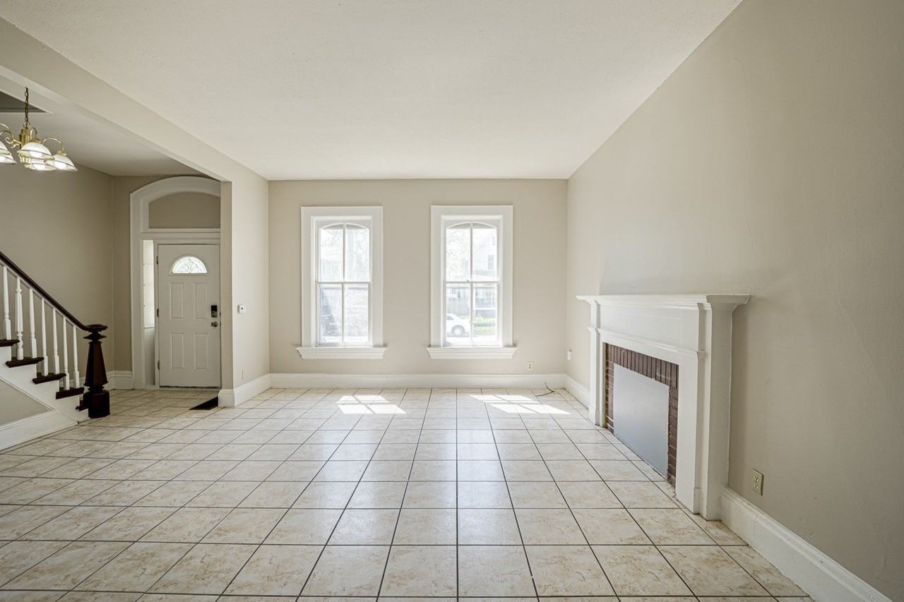 373 Cedar St #373 - Photo 7 of 30