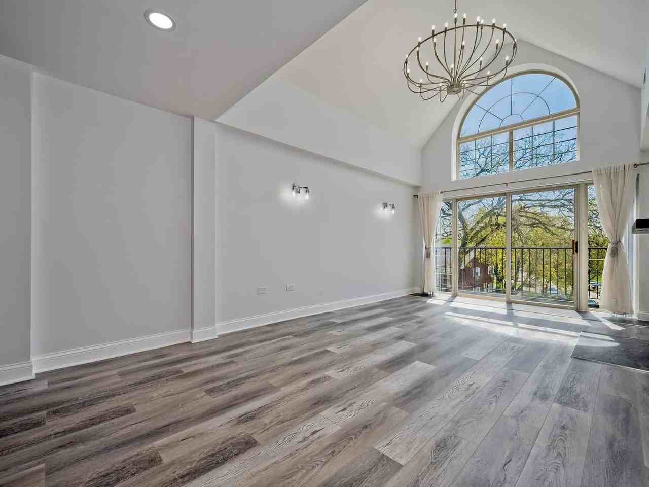 1800 Dewes St #305 - Photo 3 of 26