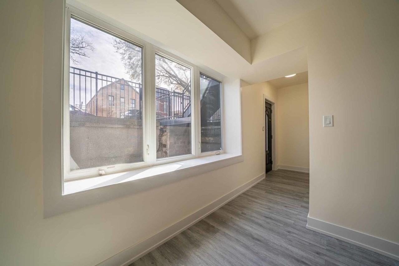 2008 W Coulter St #GRD - Photo 4 of 13