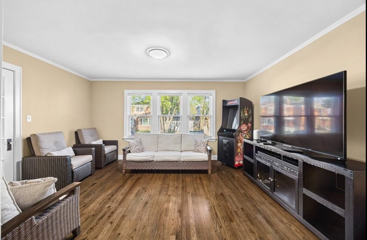 4136 Park Ave - Photo 2 of 27