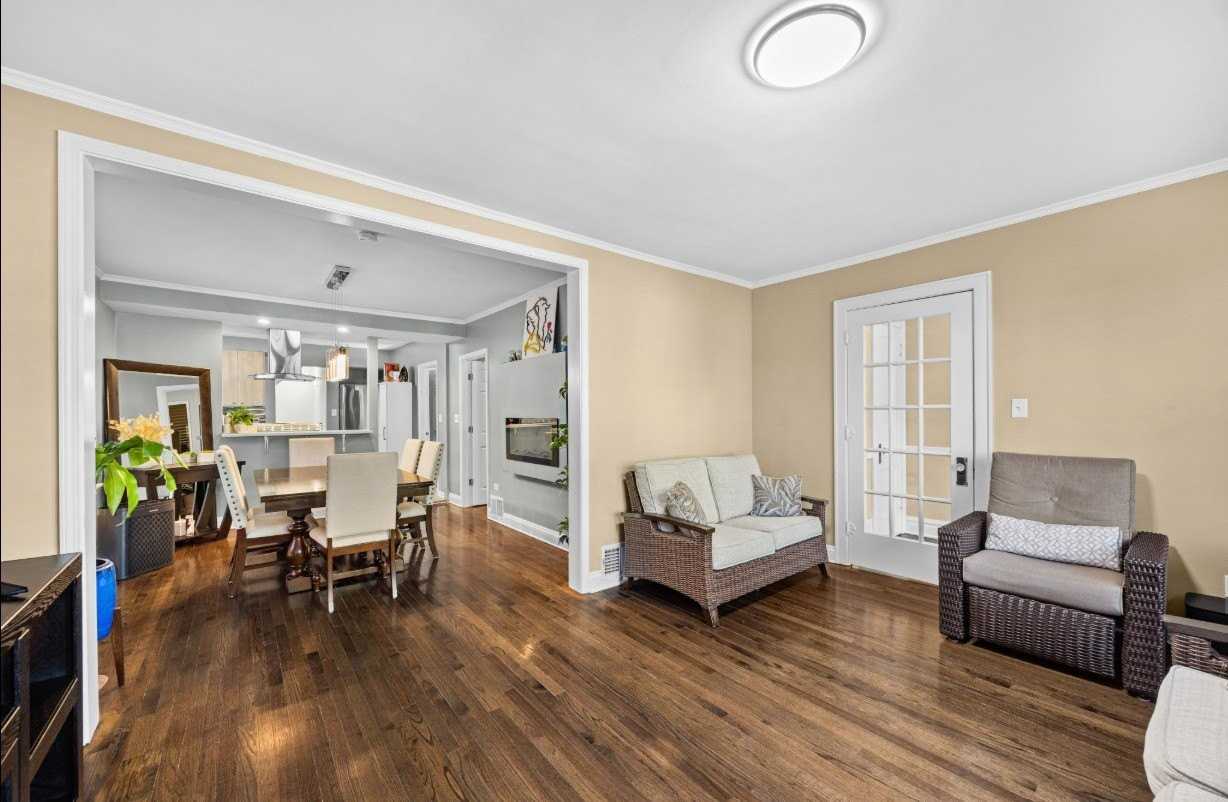 4136 Park Ave - Photo 4 of 27