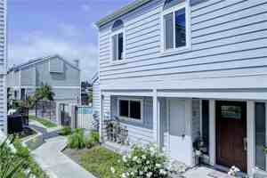 featured image of 260 Victoria St #5